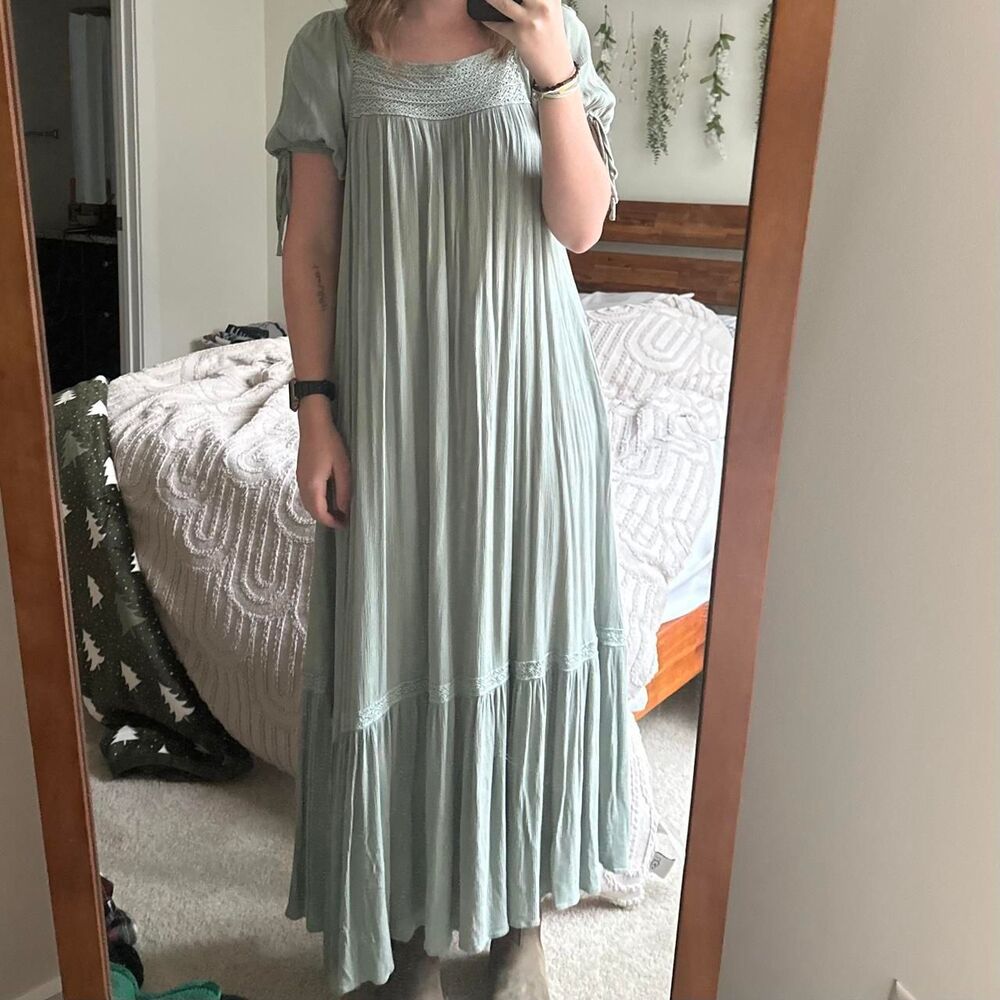 Easel Women's Green and Blue Dress